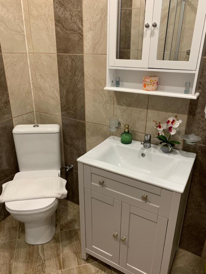 Apartment Zdravets, In The Heart Of The Old City Veliko Tărnovo Esterno foto