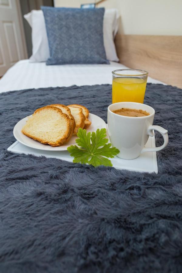 Apartment Zdravets, In The Heart Of The Old City Veliko Tărnovo Esterno foto